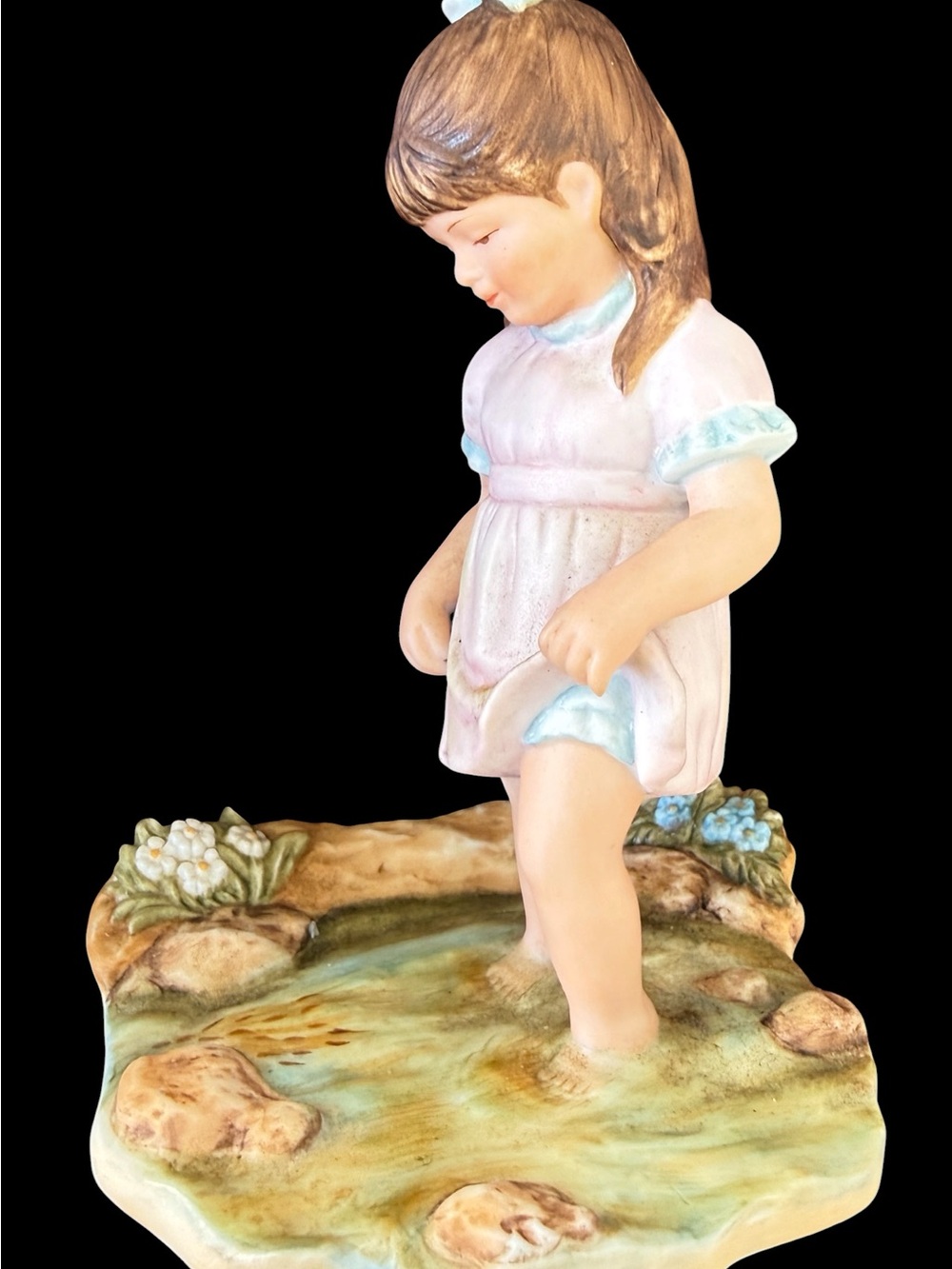“Seems Like Yesterday” Porcelain Girl Figure By RJ Ernst #580/5000 5.5” Retired